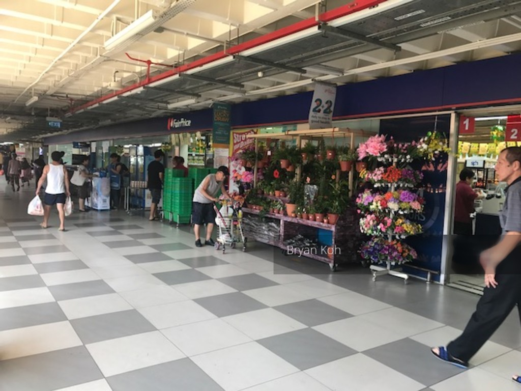Boon Lay Shopping Centre (D22), Retail #150825482